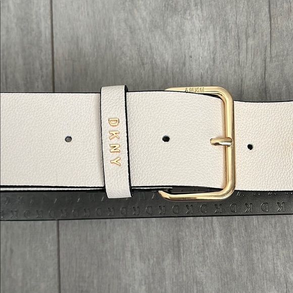 DKNY Faux Leather Cream Belt with Gold Buckle, Size L/XL - Picture 2 of 8